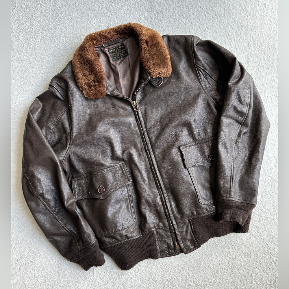 Vintage Avirex Type G-1 U.S. Navy 7823 Leather Flight Bomber Jacket Size Large